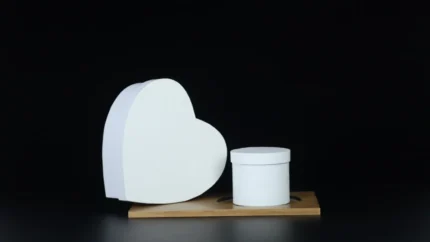 Embrace Elegance with Our Customizable Heart-Shaped Box